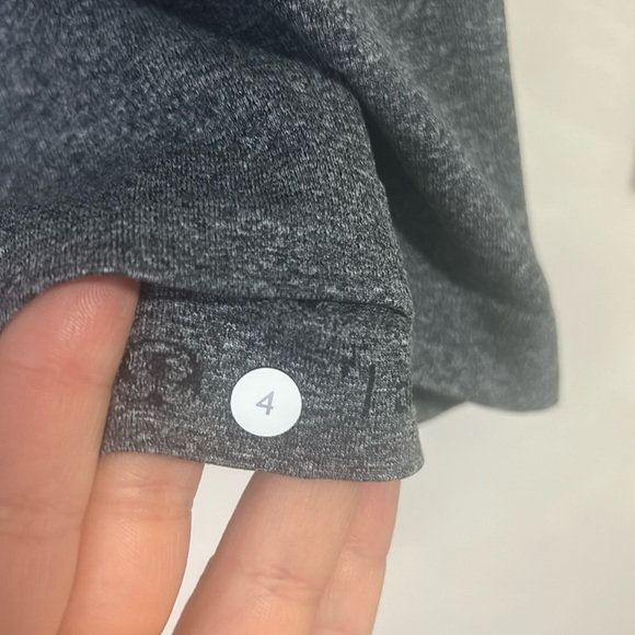 Lululemon Swiftly Tech Long Sleeve Crew Grey size 4 - Picture 6 of 8